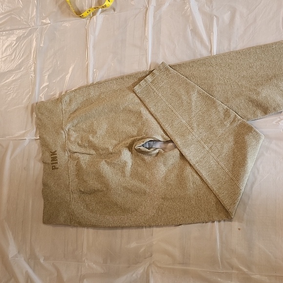 Pink Active USA Beige Leggings - Picture 8 of 10